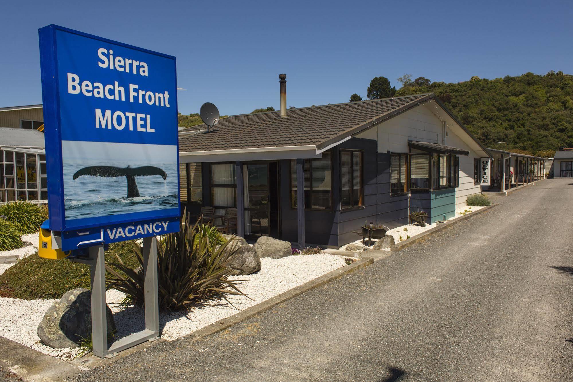 Sierra Beachfront Motel Kaikoura Kültér fotó